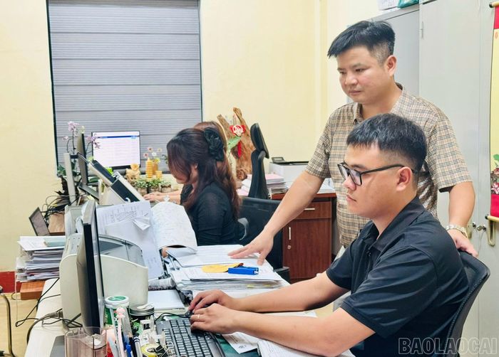 Chi nhánh Văn phòng Đăng ký đất đai khu vực Yên Bình đã hoàn thành 68% khối lượng công việc.