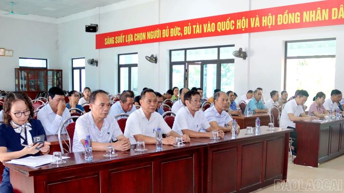 Chi bộ Tổ dân phố số 01 phường Âu Lâu tổ chức sinh hoạt chi bộ tháng 7/2026.