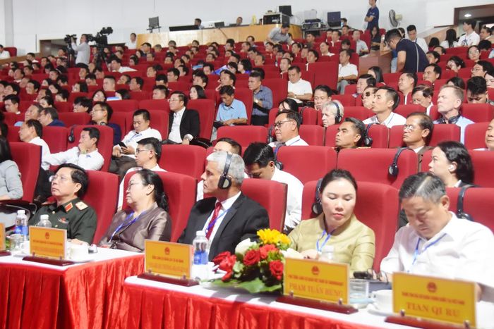 Các đại biểu tham dự hội nghị - Ảnh: Đ.V