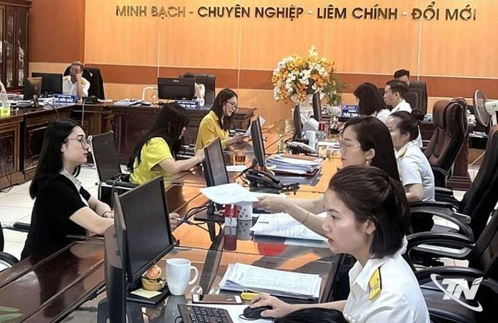 Thuế tỉnh Thái Nguyên hướng dẫn, hỗ trợ người dân thực hiện kê khai thuế qua hóa đơn điện tử.