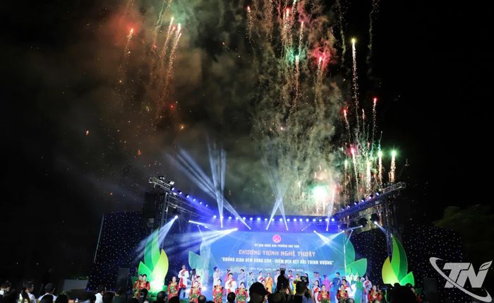 Màn pháo hoa ấn tượng.
