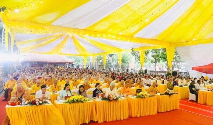 Khóa lễ tụng kinh Dược Sư