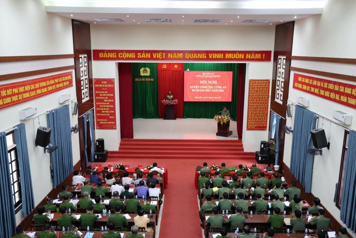 Toàn cảnh hội nghị