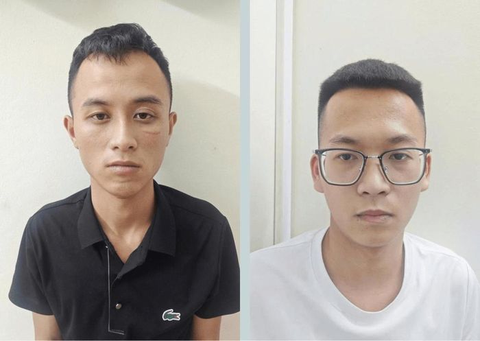 Đối tượng Nguyễn Vũ Kỳ và Hoàng Tuấn Nhật tại cơ quan điều tra. Ảnh: CAHT