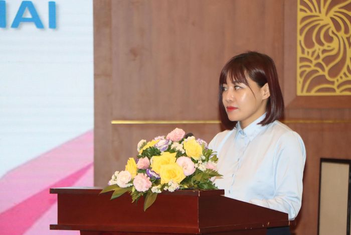 Đồng chí Nguyễn Ngọc Tâm, Phó Bí thư Chi bộ Văn phòng Cục báo cáo tham luận tại Hội nghị.