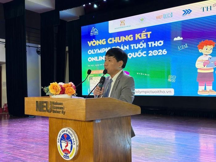 Ông Trần Ngọc Điệp - Trưởng Ban Tổ chức phát biểu tại Lễ Tổng kết và trao giải Olympic Toán Tuổi thơ Online toàn quốc 2026