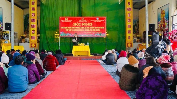 Phát động phong trào toàn dân bảo vệ an ninh Tổ quốc và tuyên truyền pháp luật tại Chùa Bình Định, xã La Bằng, tỉnh Thái Nguyên.