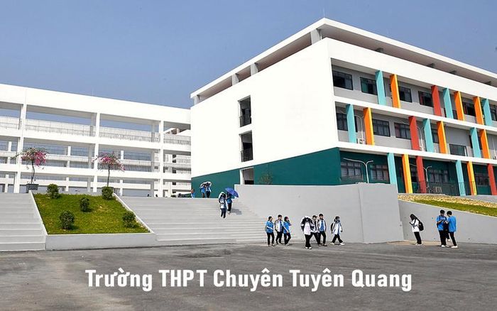 Ảnh: website Trường THPT Chuyên Tuyên Quang