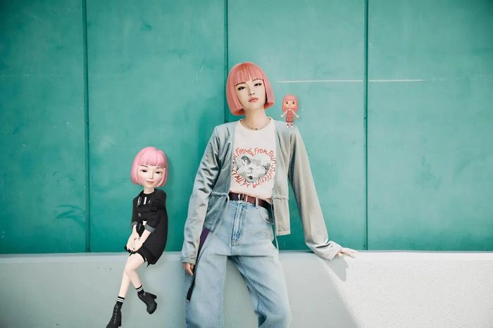 Influencer ảo Imma đến từ Nhật Bản với mái tóc hồng đặc trưng