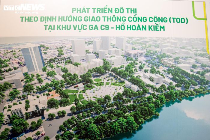 Bên cạnh phối cảnh ga Cổ Loa, triển lãm cũng giới thiệu phương án phát triển đô thị theo mô hình TOD tại ga C9 - Hồ Hoàn Kiếm. 