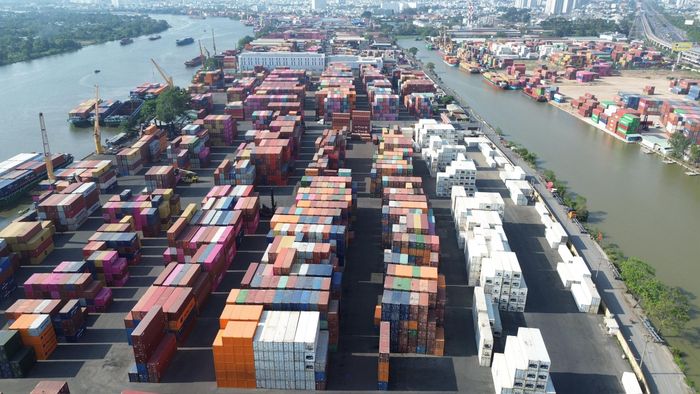 Các doanh nghiệp cho biết chi phí logistics tăng cao đáng báo động, căng thẳng hơn cả thời điểm đại dịch COVID-19. (Ảnh minh họa: Q. Nguyễn)