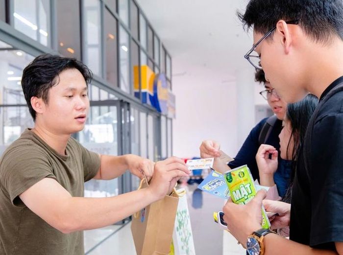 Hoạt động tại khu vực gây quỹ "Root to Good" đã diễn ra vào đầu tháng 7.