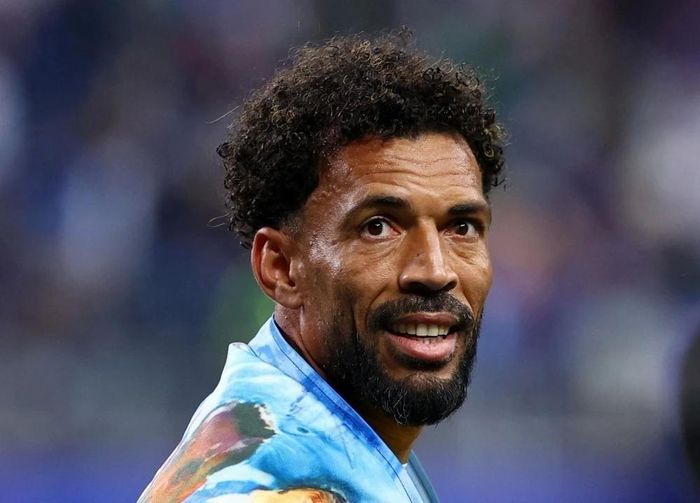  Nhiều cổ động viên Cape Verde đòi dựng tượng thủ môn Vozinha tại quê nhà. Ảnh: Reuters. 