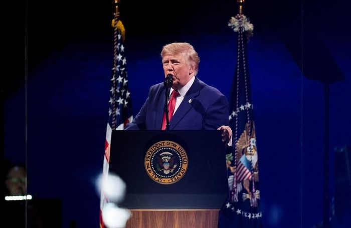 Ông Trump phát biểu tại công viên National Mall ở Washington DC đêm 4/7 theo giờ địa phương. Ảnh: Reuters.