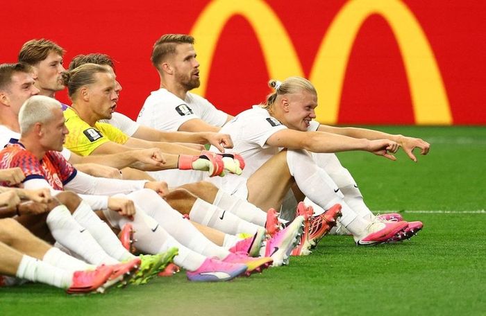  Đội tuyển Na Uy duy trì chế độ ăn theo chuẩn "Viking" trong suốt World Cup 2026. Ảnh: Reuters. 