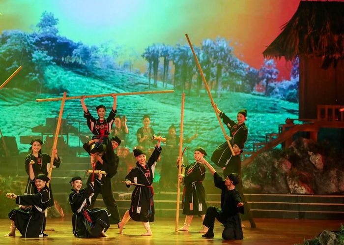 Nghị định áp dụng với những người hoạt động trên lĩnh vực nghệ thuật biểu diễn