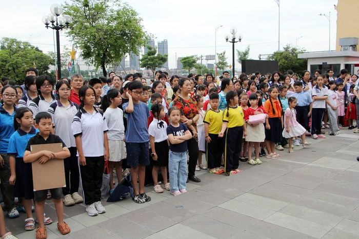 Thiếu nhi tham gia Cuộc thi vẽ tranh “Thiếu nhi Thành phố Hồ Chí Minh với Bác Tôn” lần thứ XX năm 2026