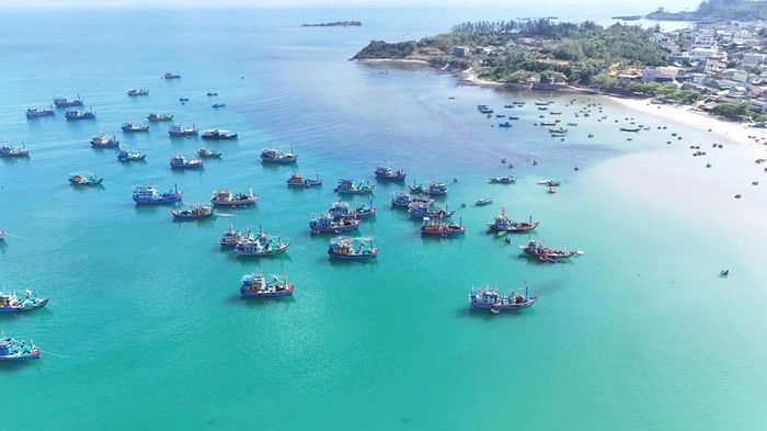 Những làng chài ven biển xã Đông Sơn là nguồn tài nguyên giá trị để phát triển các sản phẩm du lịch trải nghiệm