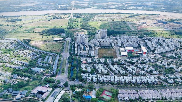 Khu vực cù lao Đại Phước thu hút các nhà đầu tư lớn.