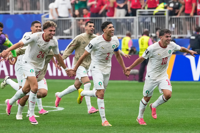Sau khi giành chiến thắng trước Canada và lọt vào vòng 1/8, đội tuyển Morocco hoàn toàn có quyền mơ xa. Ảnh: AP