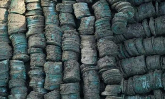 Phát hiện 1,5 tấn tiền cổ ở miền Bắc Trung Quốc, chúng là tài sản riêng của các lãnh chúa, hoặc chúng được các ngân hàng tư nhân thời Trung Quốc cổ cất giữ. Ảnh: @China.org.