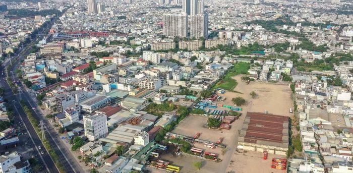 Khu đất hơn 5,6 ha nằm tại số 561 đường Kinh Dương Vương, phường An Lạc.