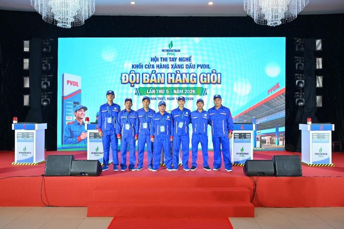 Đội PVOIL Thanh Hóa với 5 thành viên chính thức và 2 thành viên dự bị tại Hội thi tay nghề khối CHXD PVOIL lần thứ 5 - năm 2026