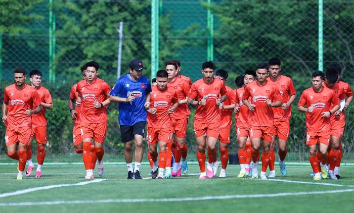 Các đối thủ không quá mạnh, nhưng vẫn buộc tuyển Việt Nam phải tập trung cao nhất hòng tranh chấp vị trí