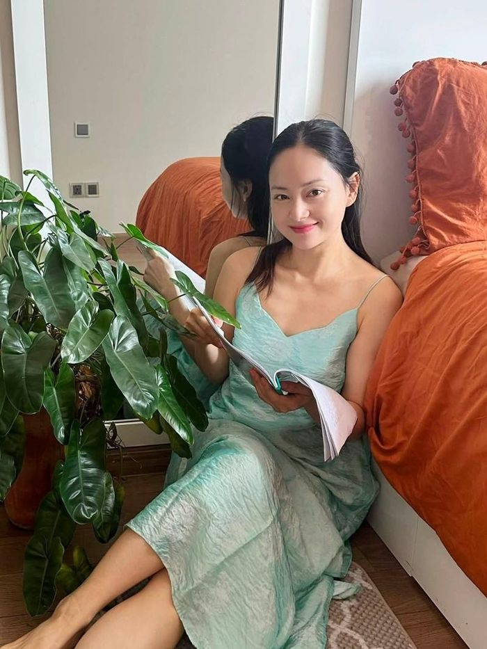 Diễn viên Lan Phương cho biết vừa nhận một kịch bản mới tâm đắc, chuẩn bị trở lại phim trường nhưng vẫn ưu tiên thời gian cho 2 con gái.