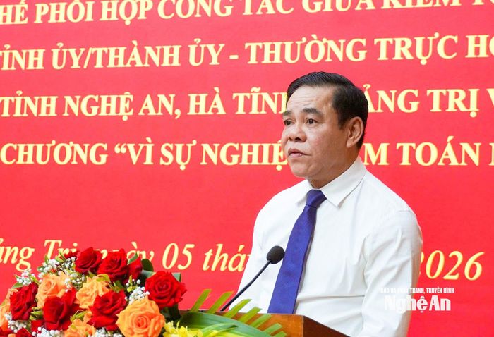 Đồng chí Võ Trọng Hải - Phó Bí thư Tỉnh ủy, Chủ tịch UBND tỉnh Nghệ An phát biểu tại hội nghị. Ảnh: P.V