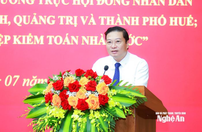 Đồng chí Lê Hồng Vinh - Phó Bí thư Tỉnh ủy, Chủ tịch UBND tỉnh Quảng Trị phát biểu chào mừng hội nghị. Ảnh: Thành Duy