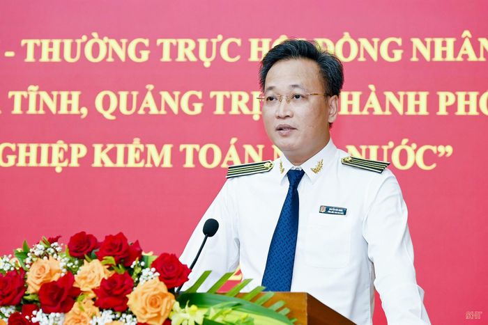Đồng chí Nguyễn Hữu Nghĩa - Ủy viên Trung ương Đảng, Tổng KTNN phát biểu tại hội nghị.