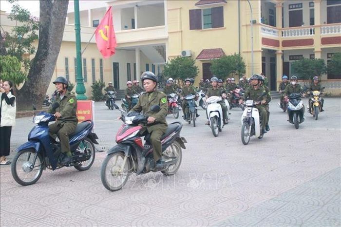 Công an xã Hoằng Sơn ra quân thực hiện Tháng hành động phòng, chống ma túy năm 2026. Ảnh: TTXVN phát