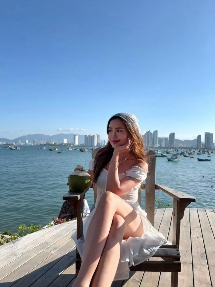 Ngọc Châu lan tỏa năng lượng tích cực qua cuộc sống đời thường. (Nguồn: FBNV)