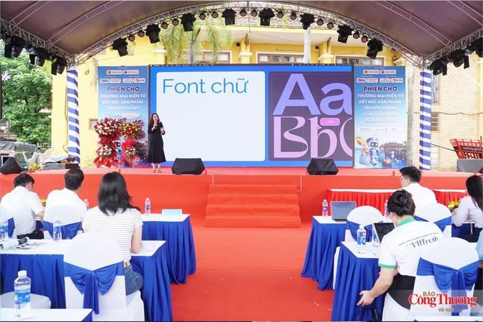 Tập huấn ứng dụng các giải pháp số vào thúc đẩy thương mại điện tử cho doanh nghiệp, hợp tác xã, tiểu thương tại phiên chợ Thương mại điện tử kết nối sản phẩm truyền thống của vùng miền Đà Nẵng 2026