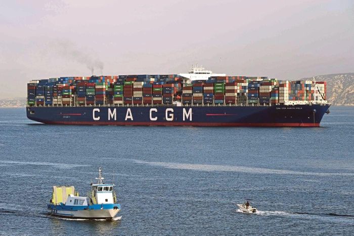 Theo số liệu của EU, năm 2025, khối này ghi nhận mức thâm hụt thương mại với Trung Quốc lên tới khoảng 360 tỷ euro. Ảnh: AFP.