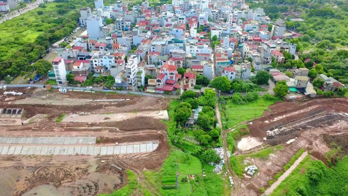 Hạng mục đào lòng hồ đã đạt 60% khối lượng, có thể huy động tích nước chống ngập khi cần thiết.