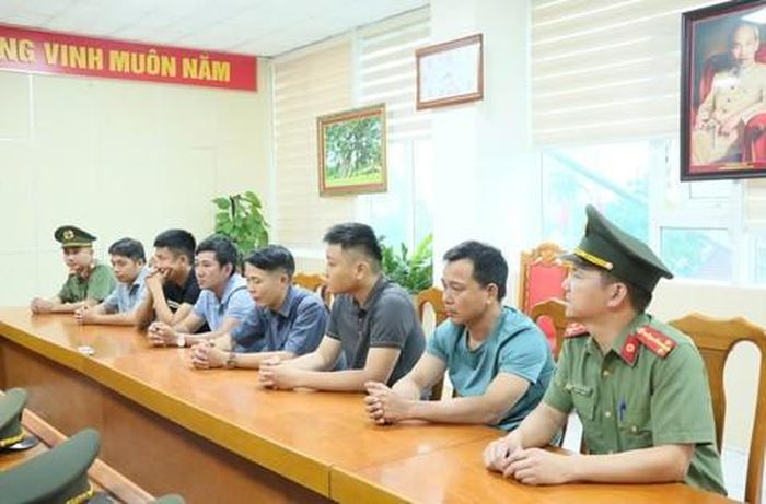 6 bị can làm giả tài liệu cơ quan, tổ chức bị khởi tố