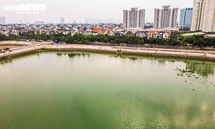 Sau hơn ba tháng triển khai, đơn vị thi công đã hoàn thành việc đào hồ và kè bờ.