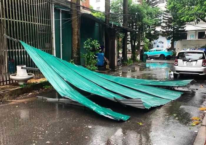 Nguy cơ thiên tai do hoàn lưu bão số 1 vẫn còn ở mức cao. 