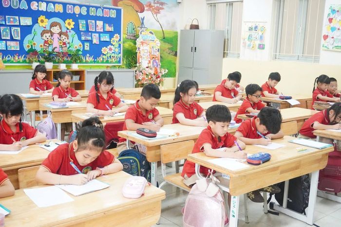 Hà Nội là một trong 15 địa phương thí điểm sắp xếp trường công lập. Ảnh: TA