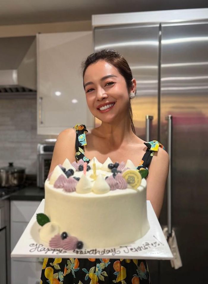 Jennifer Phạm đón sinh nhật ở Mỹ.