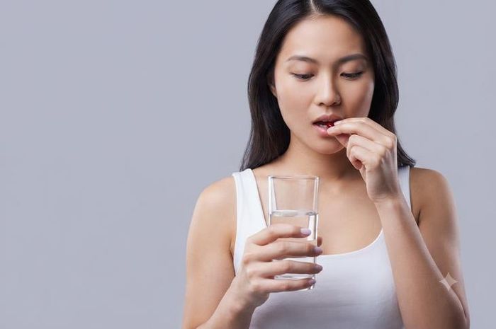 Vitamin B12 là dưỡng chất cần thiết để tủy xương sản xuất đủ hồng cầu khỏe mạnh.