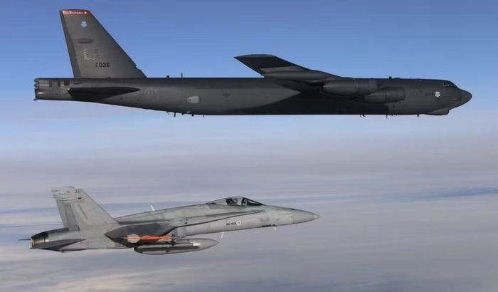 Trước đó, ít nhất 3 chiếc B-52 được xác nhận đã đến Fairford từ ngày 8/3, còn thời điểm triển khai các máy bay còn lại không được công bố.