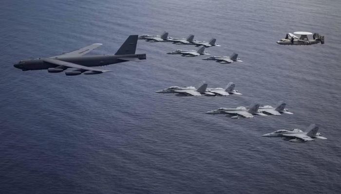 Trong thời gian triển khai tại Anh, các máy bay ném bom chiến lược B-52 được sử dụng với cường độ cao để tấn công các mục tiêu bên trong Iran.