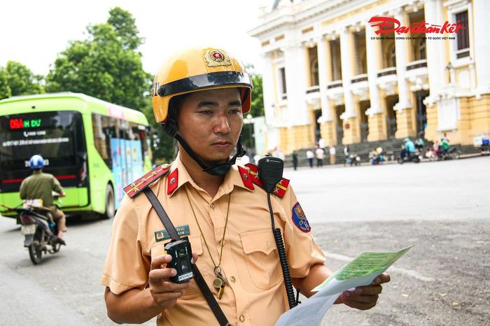 Theo Phòng CSGT Hà Nội, kết quả trên cho thấy việc kết hợp giữa ứng dụng công nghệ hiện đại và tuần tra, kiểm soát trực tiếp đã góp phần nâng cao ý thức chấp hành pháp luật của người tham gia giao thông, giữ gìn mỹ quan đô thị và xây dựng môi trường giao thông văn minh, an toàn.