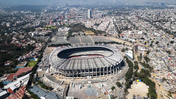  Sân vận động Azteca trong quá trình cải tạo. Ảnh: Daniel Cardenas/Anadolu. 