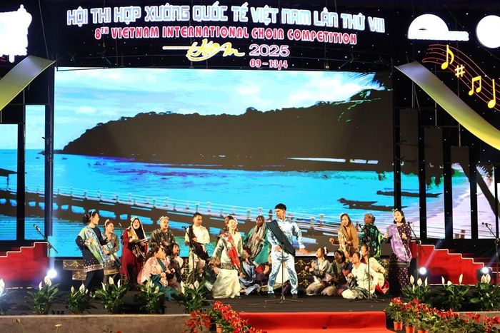 Hội thi Hợp xướng quốc tế Việt Nam do Hiệp hội Interkultur và Hội An phối hợp tổ chức 2 năm/lần, bắt đầu từ năm 2011 đến nay đã trở thành sự kiện lễ hội, thu hút các đoàn quốc tế lưu diễn và du khách tham gia