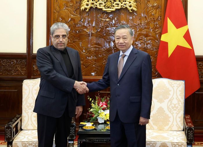 Tổng Bí thư, Chủ tịch nước Tô Lâm với Đại sứ Cộng hòa Hồi giáo Iran Akbar Ghasemi Ali Abadi