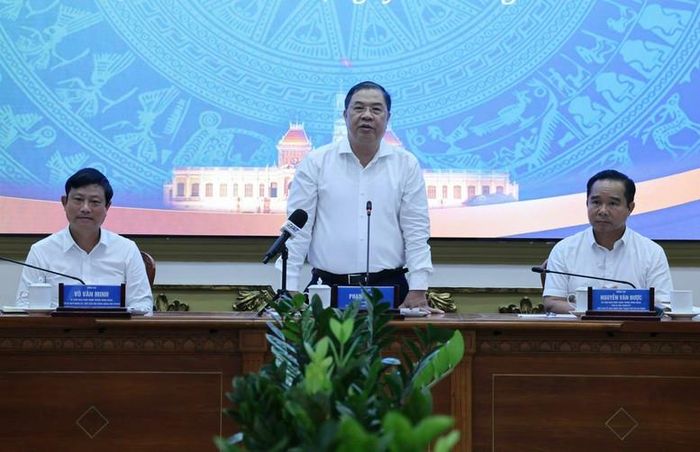 Phó Thủ tướng Thường trực nhấn mạnh, Hà Nội và TPHCM là hai địa phương có quy mô kinh tế lớn, vì vậy vai trò của Thành phố là hết sức quan trọng - Ảnh: VGP/Phương Nguyên